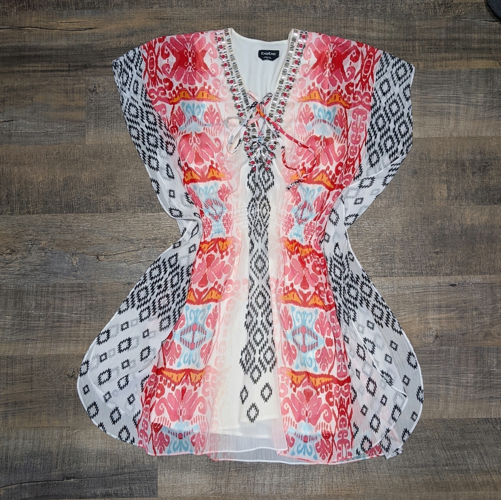Bebe dress